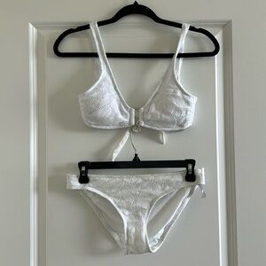 NWT aerie white bikini size small. Perfect for a bachelorette party!